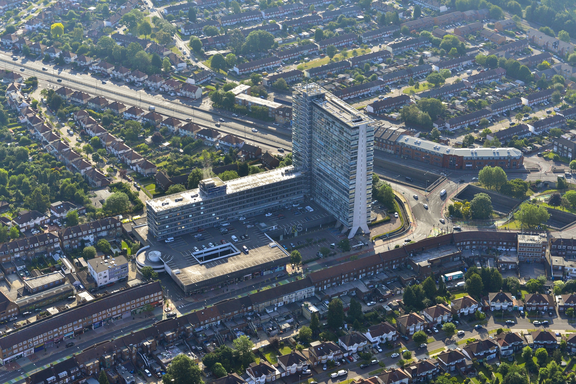 CNM Estates buys London Tolworth tower for re... propertyEU